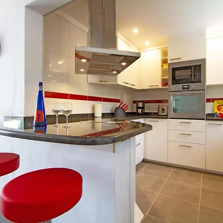 Casa Drago Tias